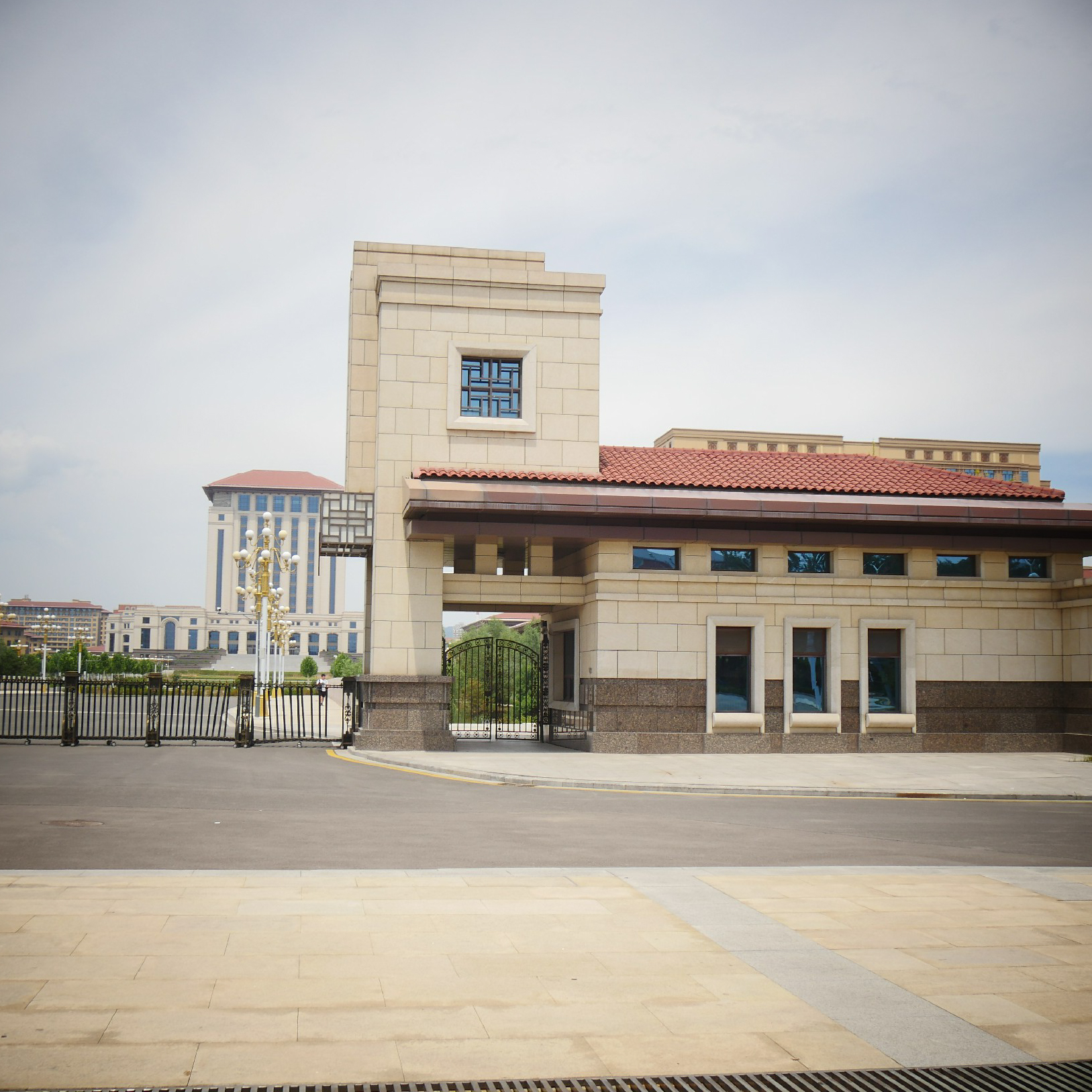 太原理工大学本科生院